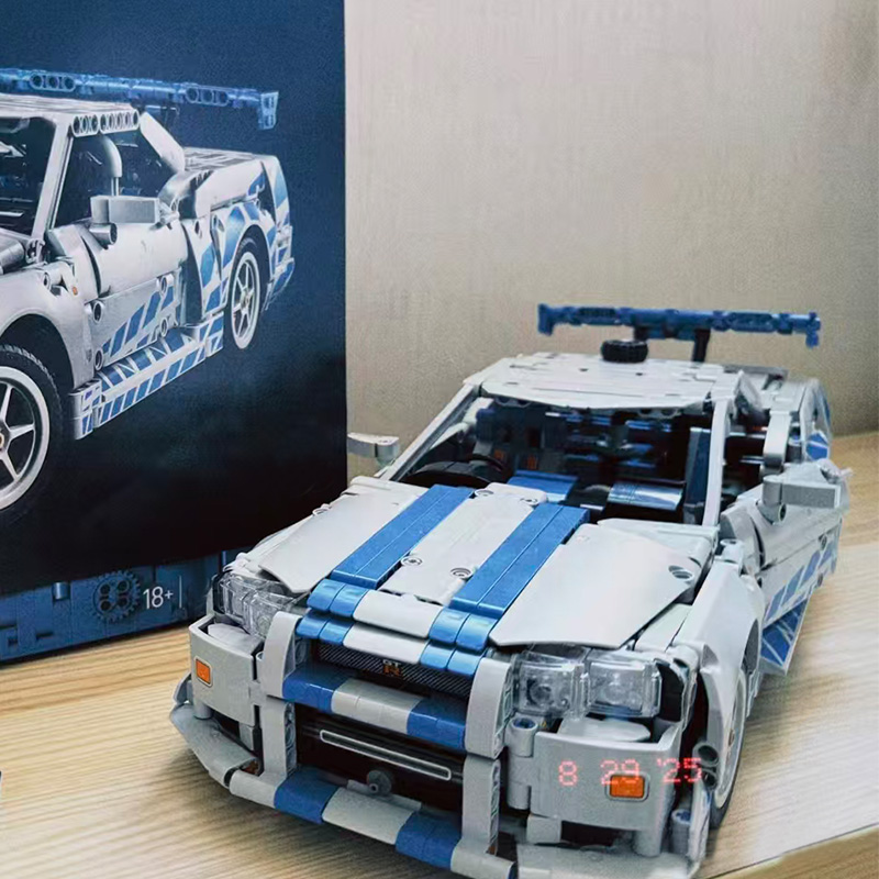 詳細なレプリカ日産GT-R組み立てキット、テーマコレクション - Event Launch Party のレビューと価格
