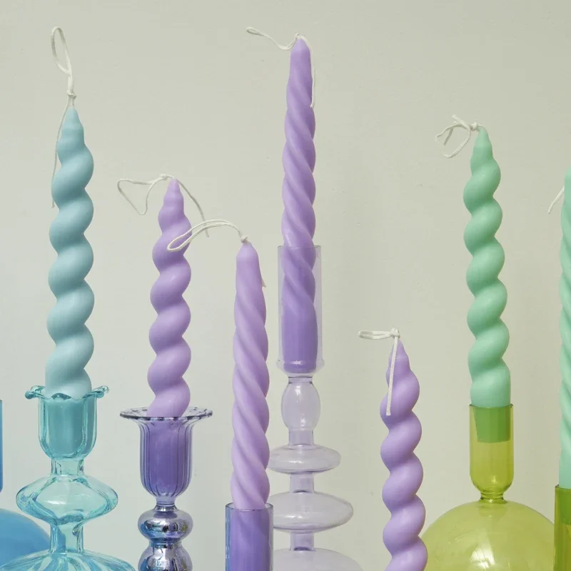 家の装飾用のスパイラルキャンドル,2個,円錐形のキャンドル - Centerpiece Stick のレビューと価格