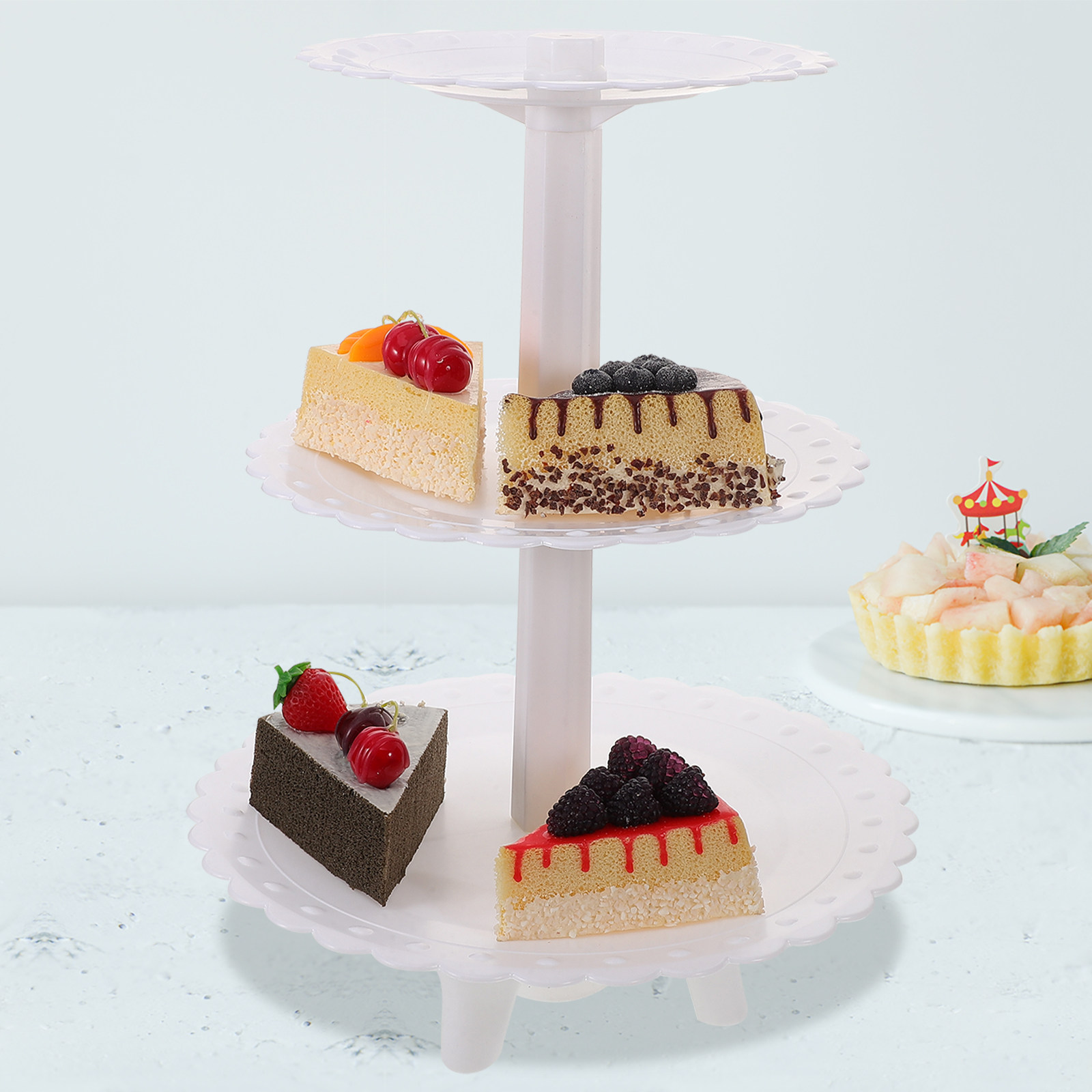 3段プラスチック製ケーキスタンド 結婚式 誕生日パーティー  - Cupcake Stand Tier のレビューと価格